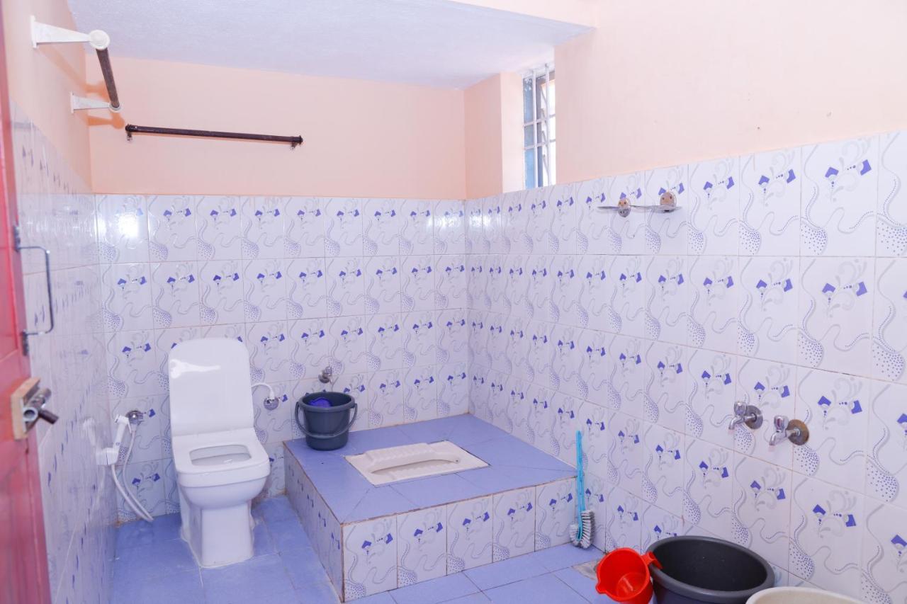 Giri'S Homestay Madikeri Eksteriør billede